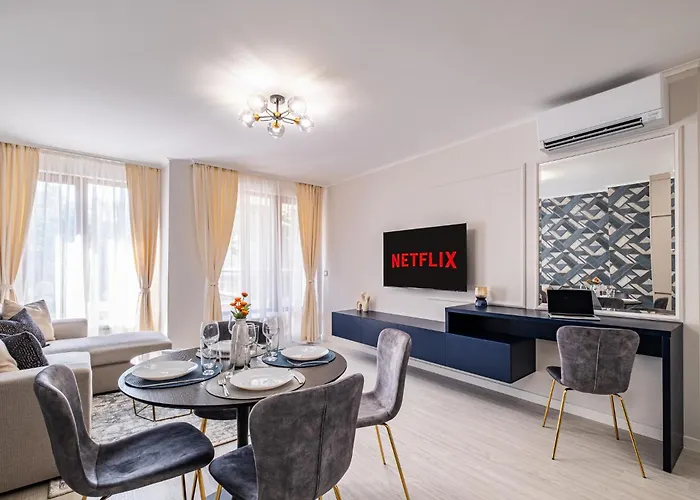 Perfect Near Sea Garden *