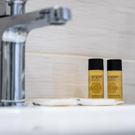 Perfect Near Sea Garden Warna