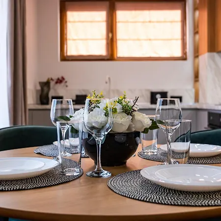 Apartment Perfect Near Sea Garden Warna