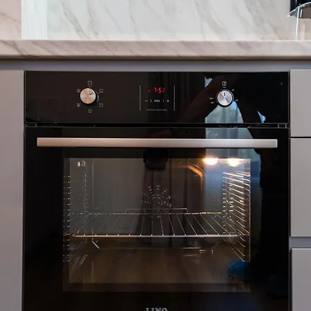 Apartment Perfect Near Sea Garden Warna