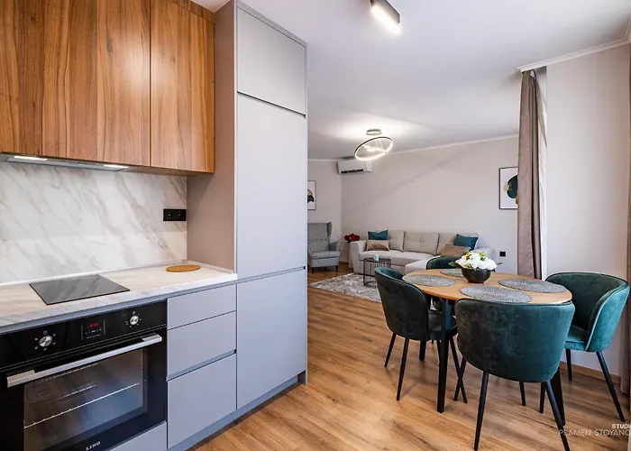 Daire Perfect Near Sea Garden