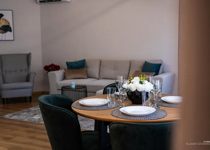 Perfect Near Sea Garden Daire Varna